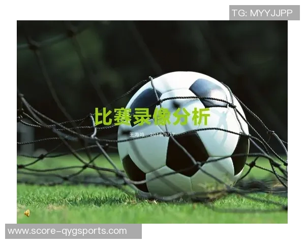 足球教练员应具备的专业素养与技能要求全面解析